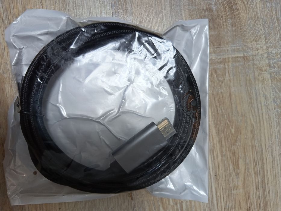 Type C to HDMI кабел. 3 метра.