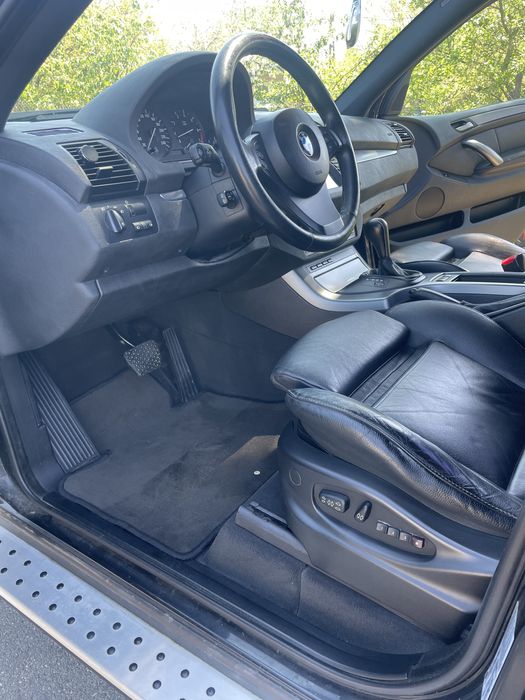 BMW X5 e53 facelift
