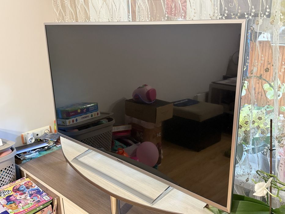 Телевизор Panasonic 47