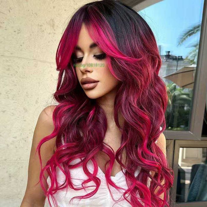 Омбре перука с ефектно преливане от черни корени към розови краища