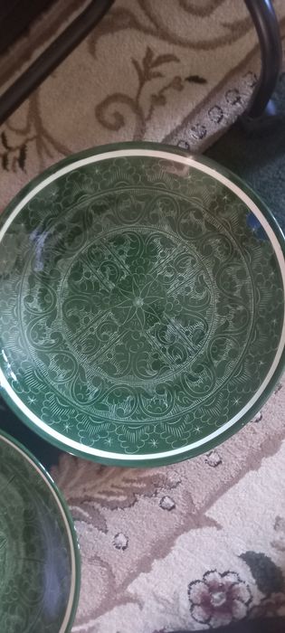 Большая  тарелка