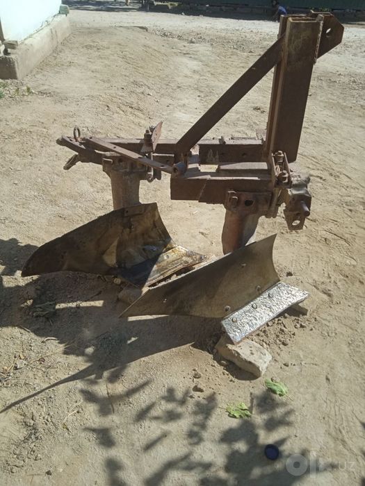 Traktor pulox sotiladi srochna sotiladi