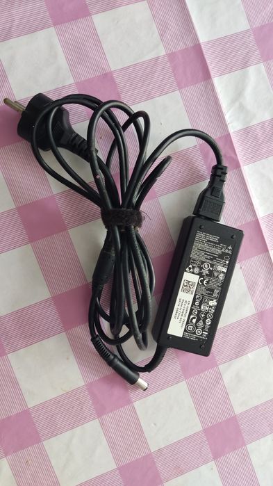 Laptop Dell Inspiron 3537