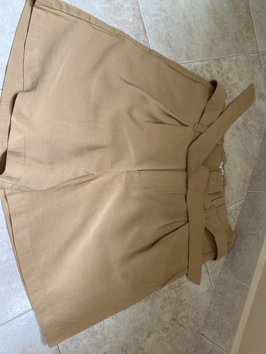 Елегантни къси панталони MNG, RESERVED, C&A