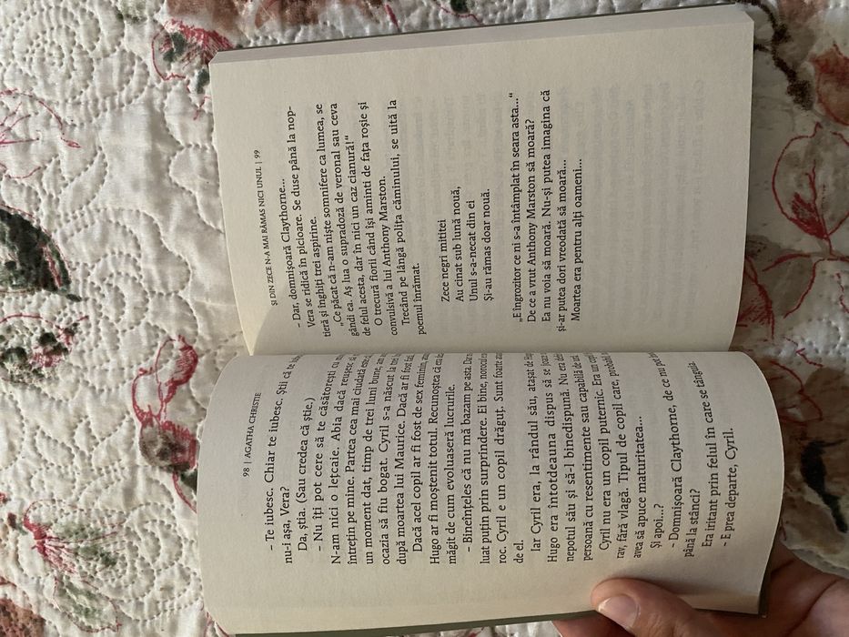 Și din zece n-a mai ramas niciunul,Agatha Christie