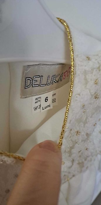 Rochita alba botez marime 3-6 luni DeLuka