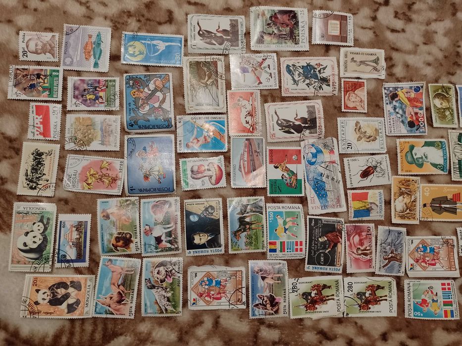 Vând colecție de timbre Romania și câteva state
