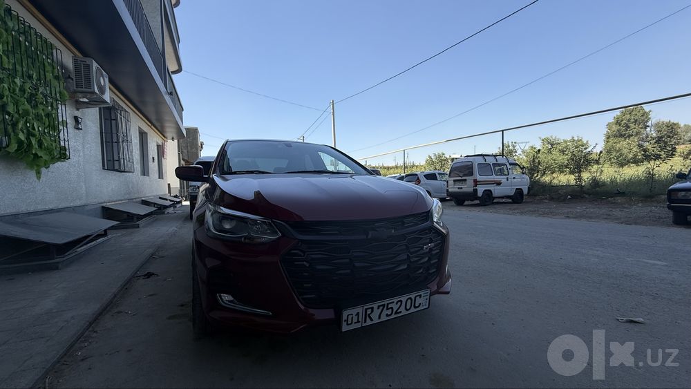 В продаже автомобиль проктически новый