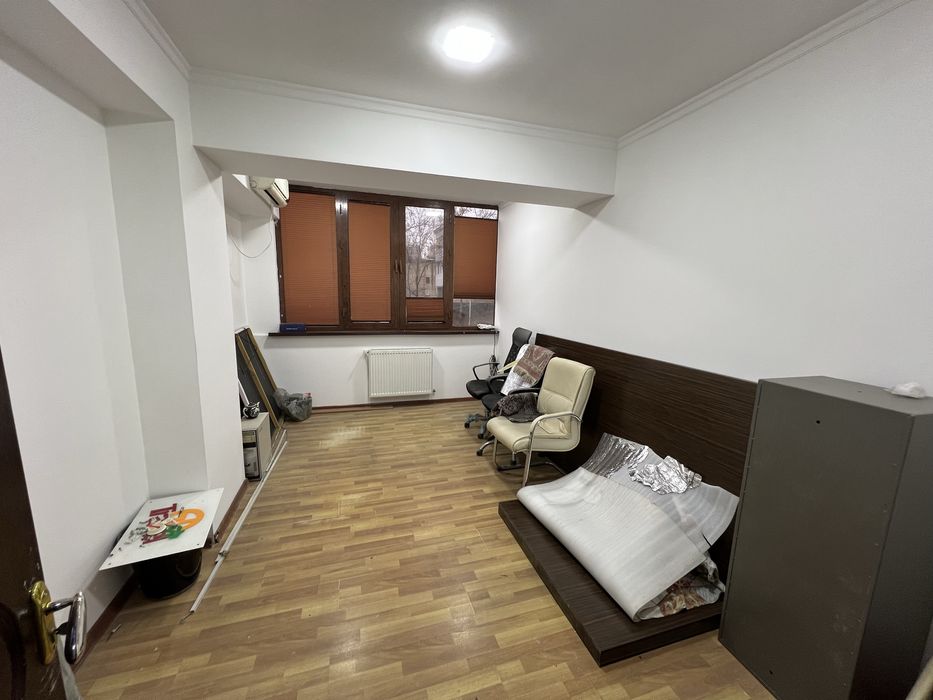 Аренда под офис ц1, кафе Бибигон 17м2 Вдоль Дороги! 400$