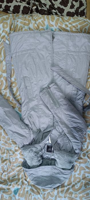 Продам зимнюю куртку