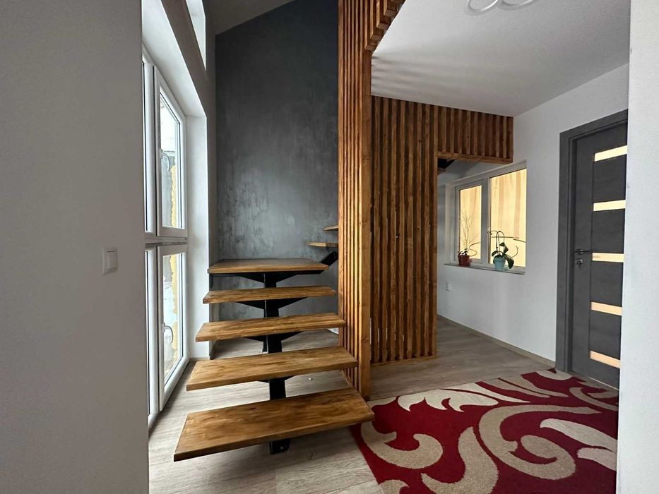 Profil treapta metalica (scara metalica)