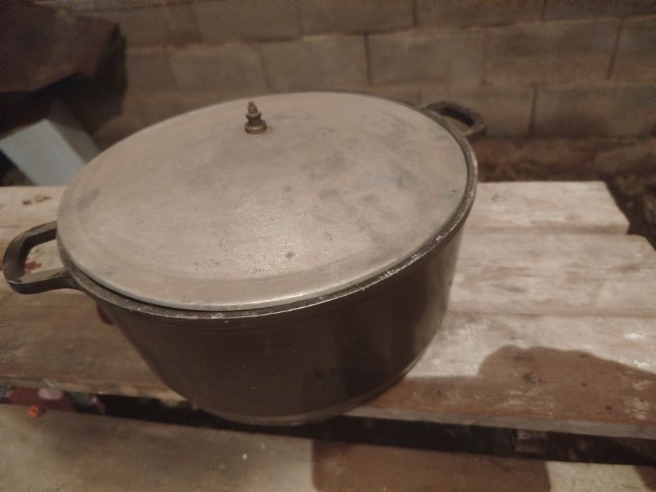 Продаются  казаны