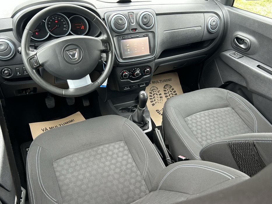 Vand Dacia Lodgy 1.2 benzina , An 2016, stepway