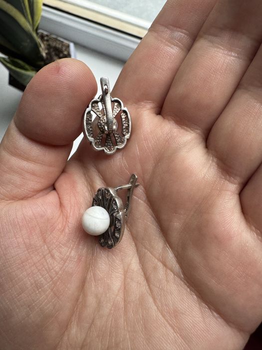Продам серьги серебро