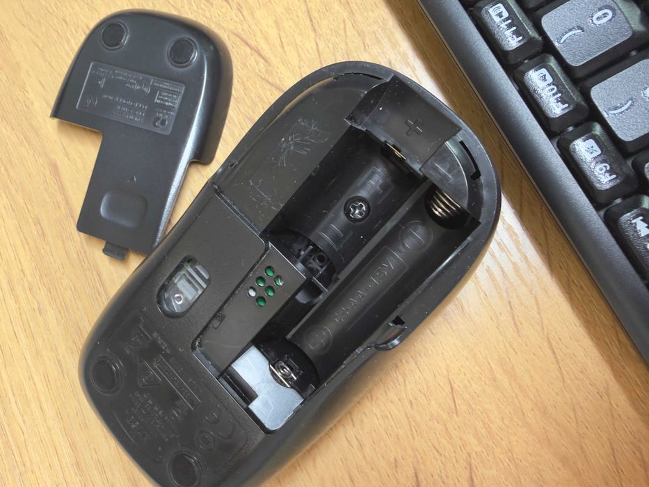 Kit tastatura + mouse Logitech MK220 | Wireless