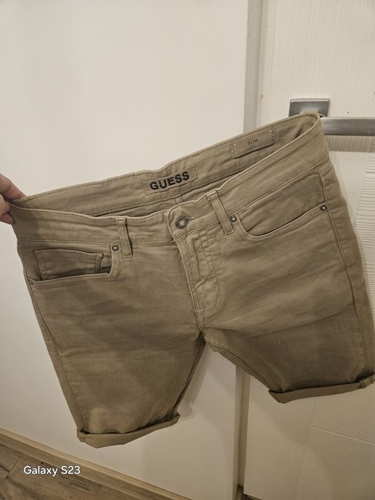 Pantalon scurt din denim elastic ptr barbati