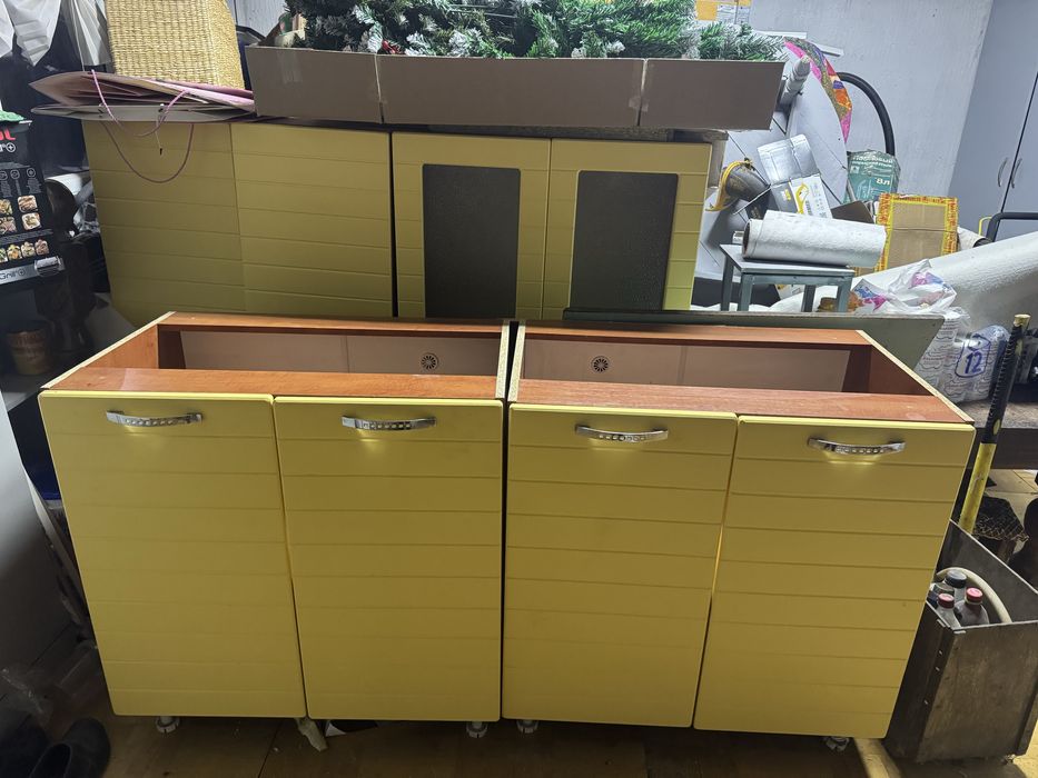 Кухонный гарнитур