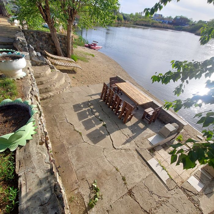 Дом у воды посуточно