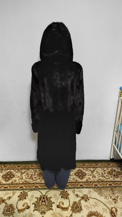 Срочно продам шубу норковую