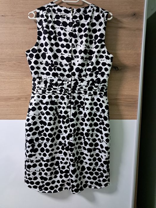 Официална рокля H&M