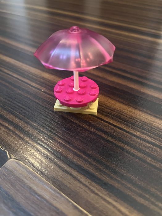 Set lego friends cafeneaua cu briose a oliviei