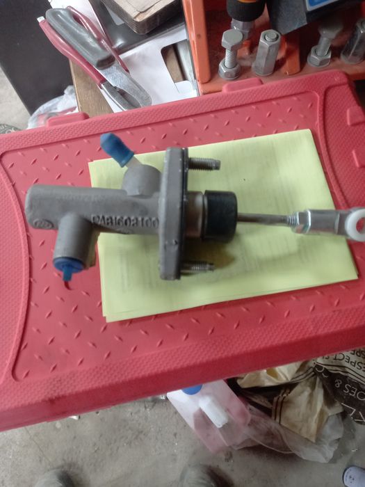 Главный цилиндр Лифан