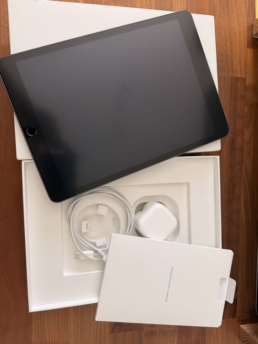 iPad 9th Generation, 10.2 inch, Space Grey