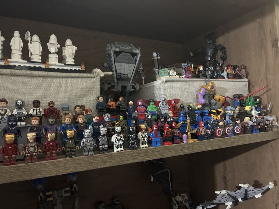 Vand minifigurine lego star wars marvel orice tip doriti
