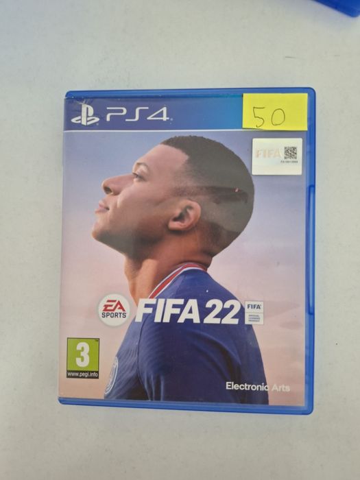 Vand fifa 22 in stare buna