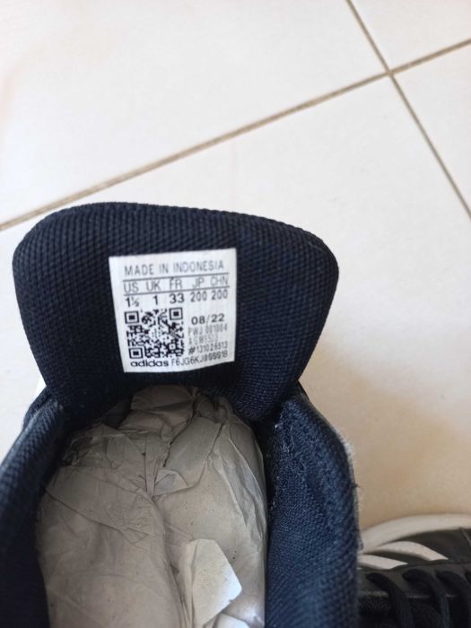 Спортни обувки ADIDAS