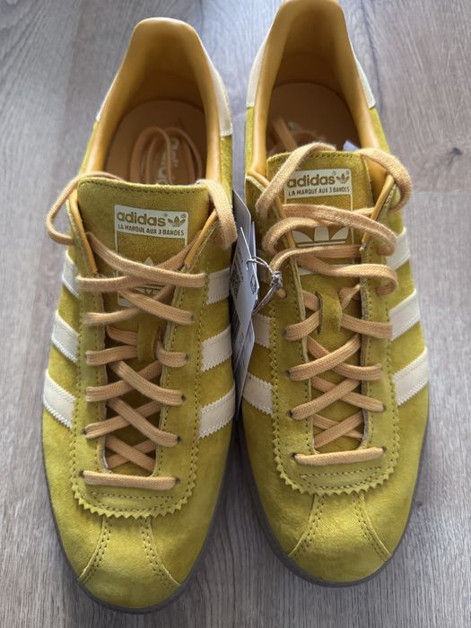 Pantofi Adidas originals Bermuda - Gold, noi cu eticheta, marime 44