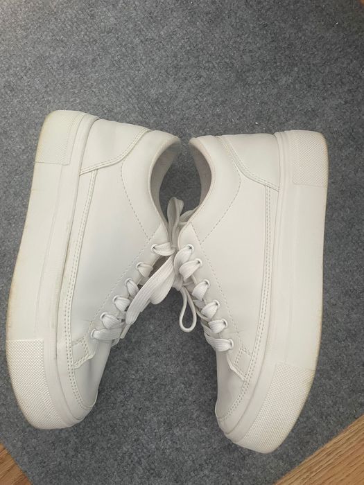 Adidasi usori albi NLY ,38