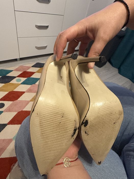 Pantofi cu toc matimea 36
