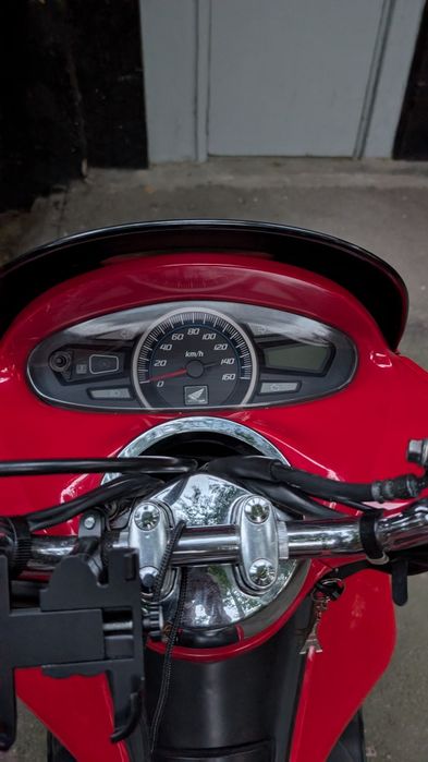 Скутер Honda pcx 150