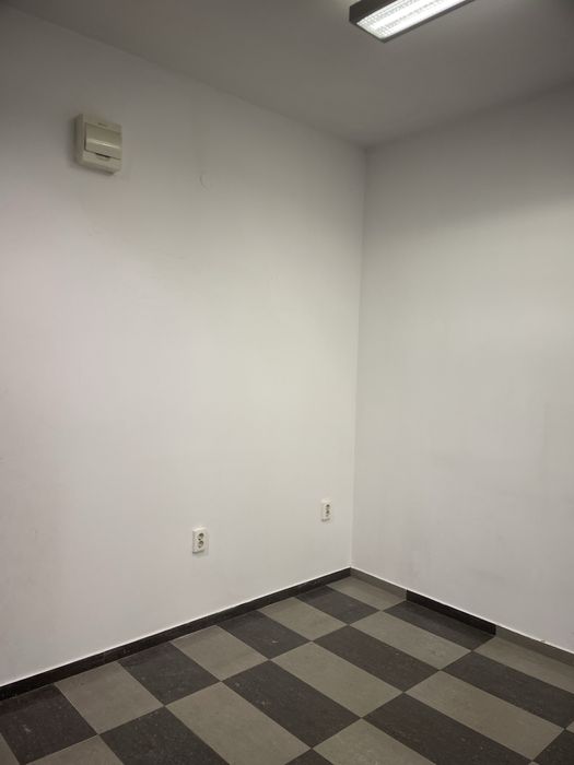 Дава се под наем Офис в Пловдив, Каменица 1 - 16 кв.м за 159.12 € - Снимка #1