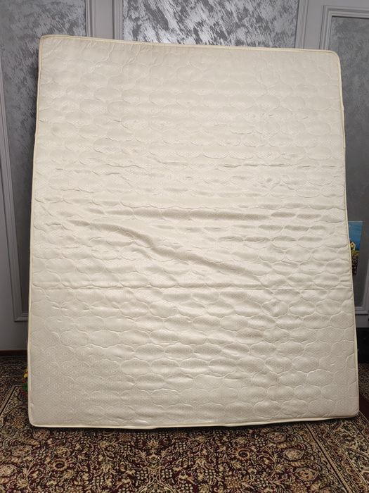 2 kishilik matras. B/u xolati yaxwi dog bomagan yaxwi iwlatilgan