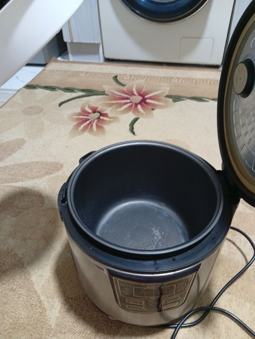 Мультиварка и сендвичница