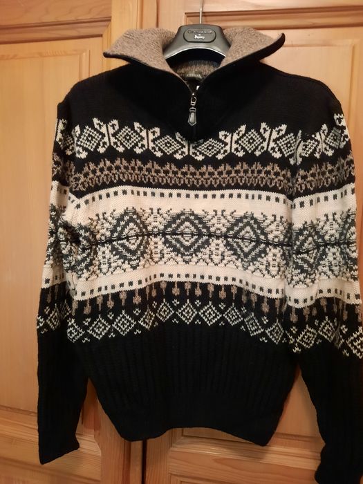 Pulover bărbătesc cu model norvegian mărimea 48