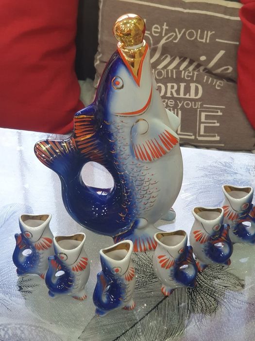 Порцеланов СССР сервиз рибки