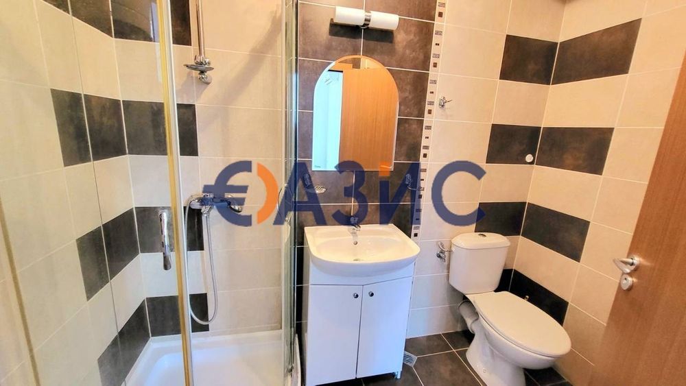 Продава се Тристаен апартамент в к.к. Слънчев бряг - 93 кв.м за 565 €/кв.м - Снимка #5