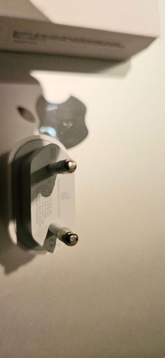 Адаптер зарядно Apple USB C 20W Power Adapter за iPhone 7 до 16pro Max