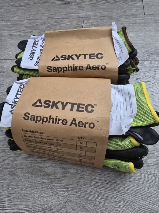 Vând mănuși noi constructii