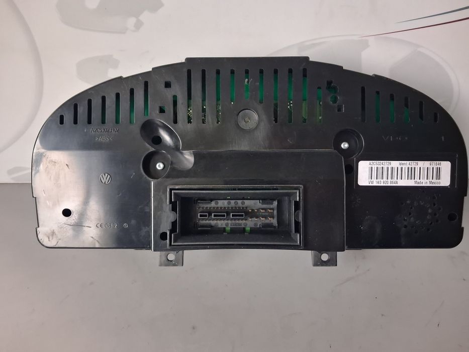 Километраж VW Golf 5 1.6i 2008г.