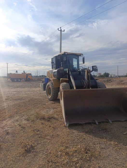 Услуги Погрузчика 2 куб