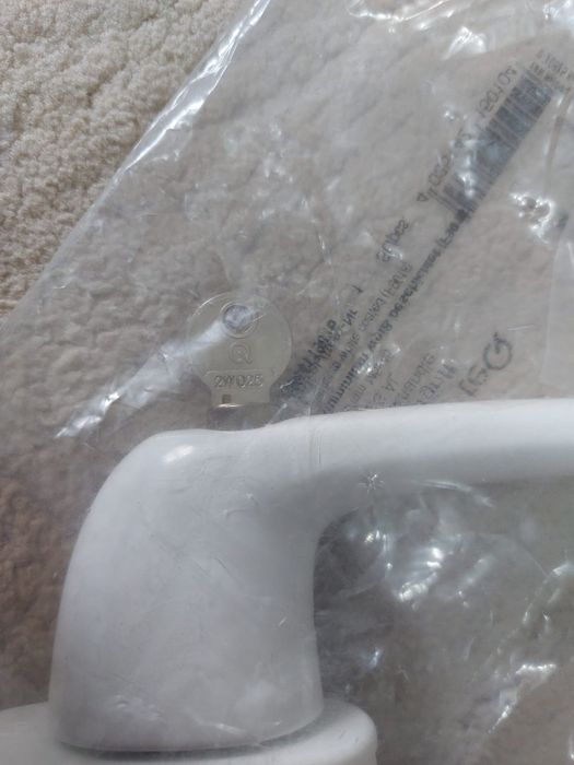 Mâner fereastra Pvc cu cheie  Greenteq