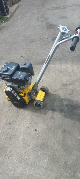 inchiriere scarificator (freza)pt beton