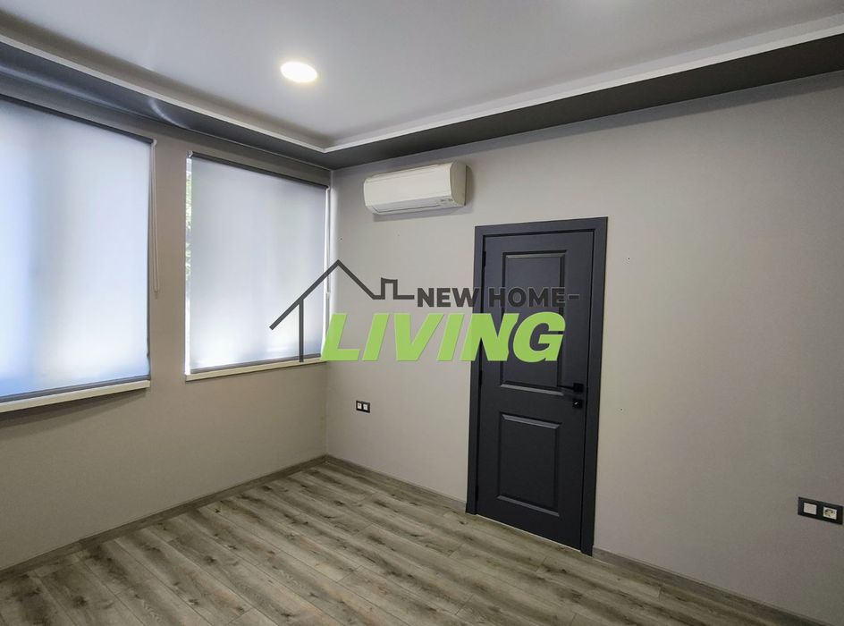 Дава се под наем Офис в Пловдив, Център - 100 кв.м за 1000 € - Снимка #3