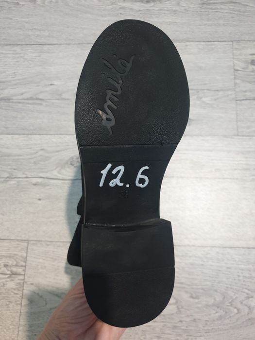 Продам полусапожки весенние