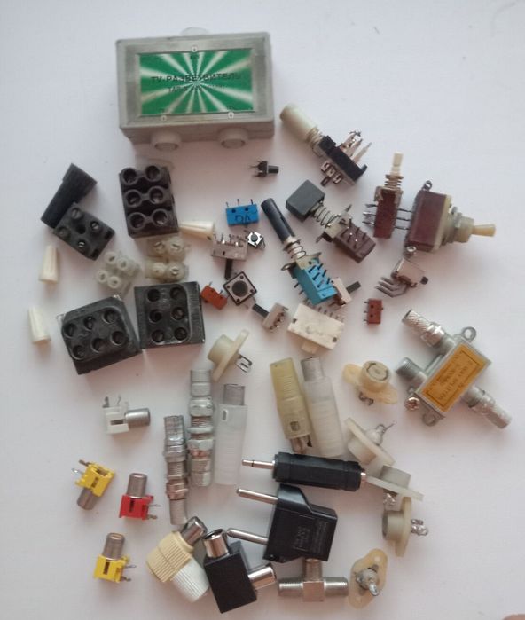 Аксессуары для телевизора