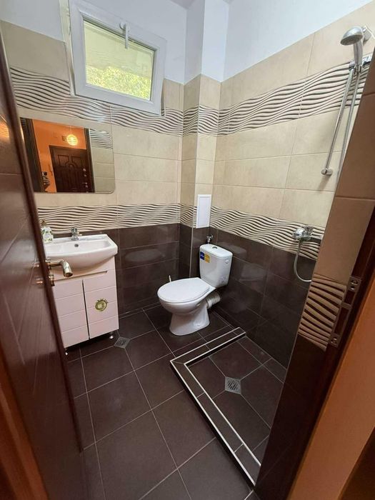 Дава се под наем Тристаен апартамент в Варна, Конфуто - 68 кв.м за 548.25 € - Снимка #4